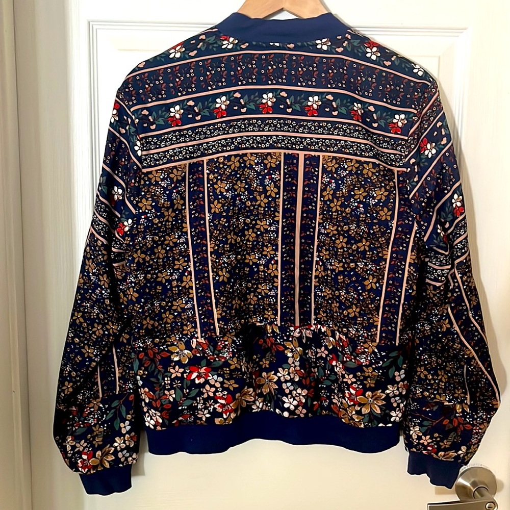 Cute Printed Bomber Jacket - Picture 4 of 5